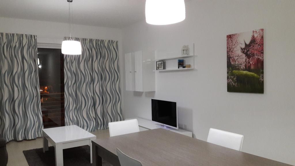 Blue Skies Apartment Marsaskala Bagian luar foto
