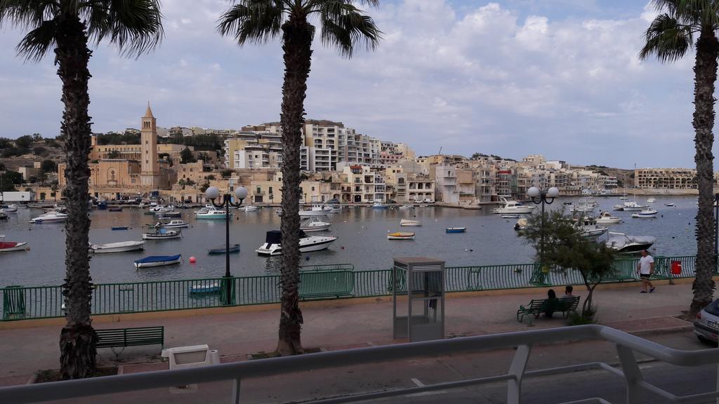 Blue Skies Apartment Marsaskala Bagian luar foto