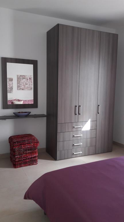 Blue Skies Apartment Marsaskala Bagian luar foto