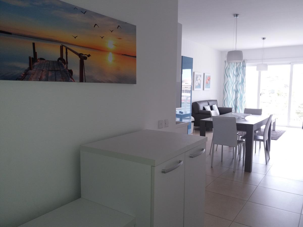 Blue Skies Apartment Marsaskala Bagian luar foto