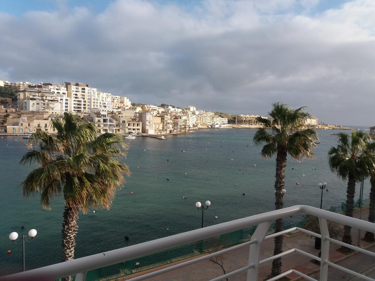Blue Skies Apartment Marsaskala Bagian luar foto
