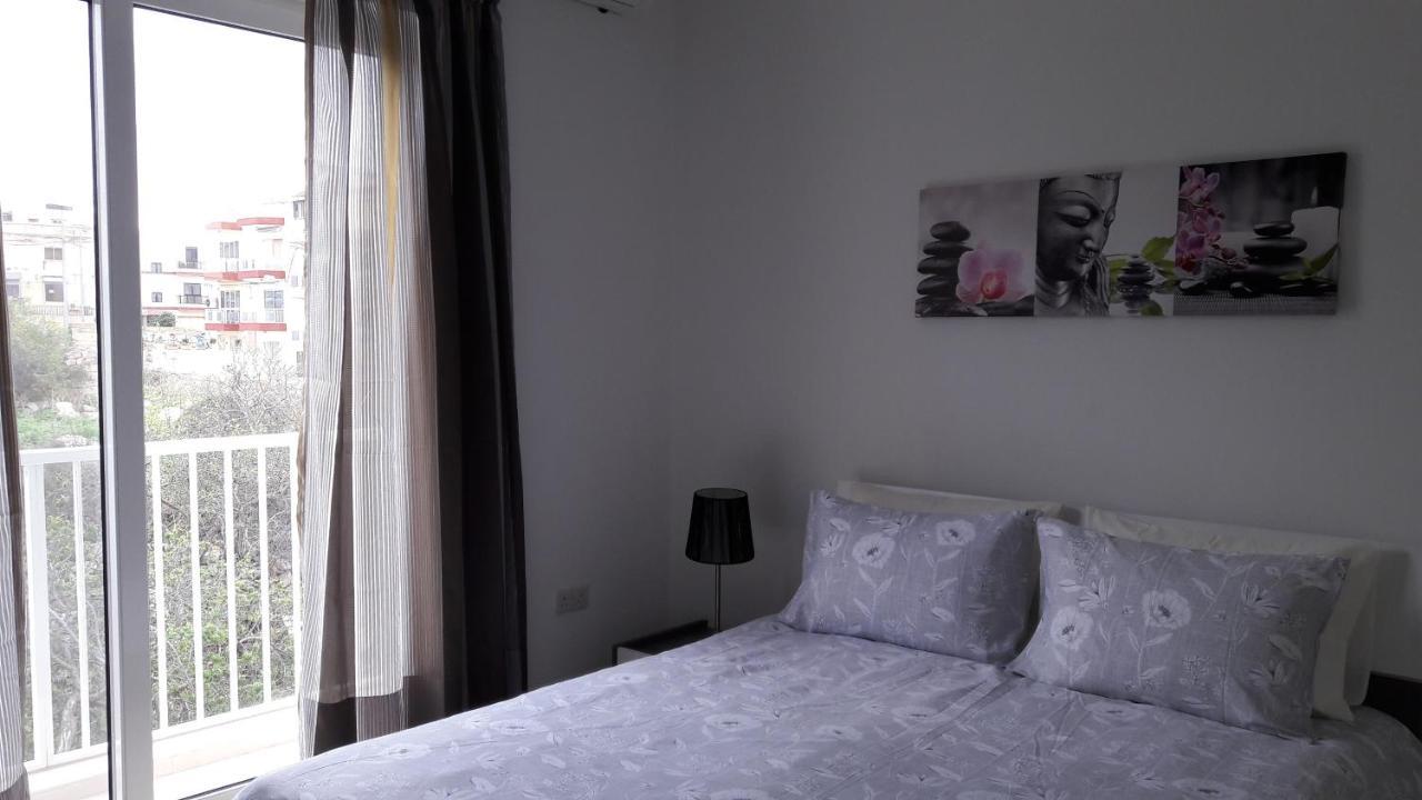 Blue Skies Apartment Marsaskala Bagian luar foto